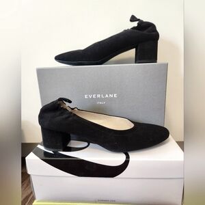 Everlane black suede day shoe size 9